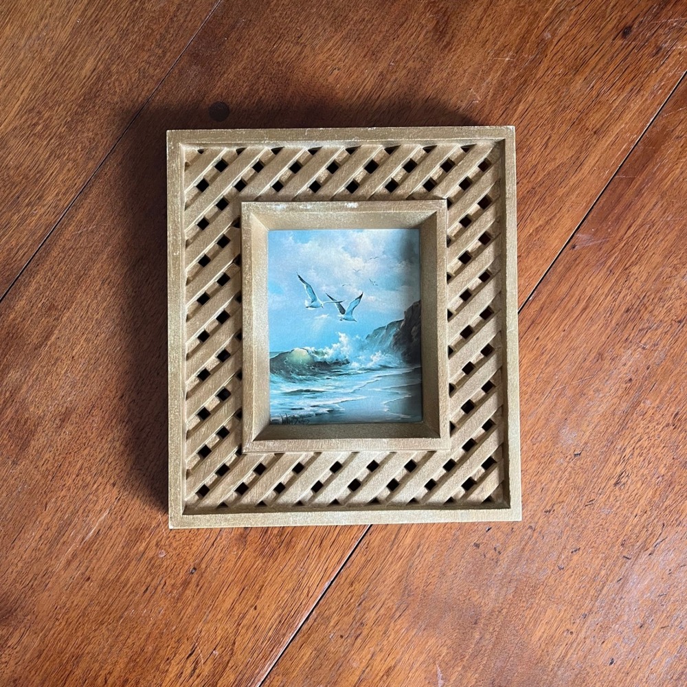 Vintage Homco Faux Wood Lattice Framed Ocean Print Seagulls Coastal Wall Decor